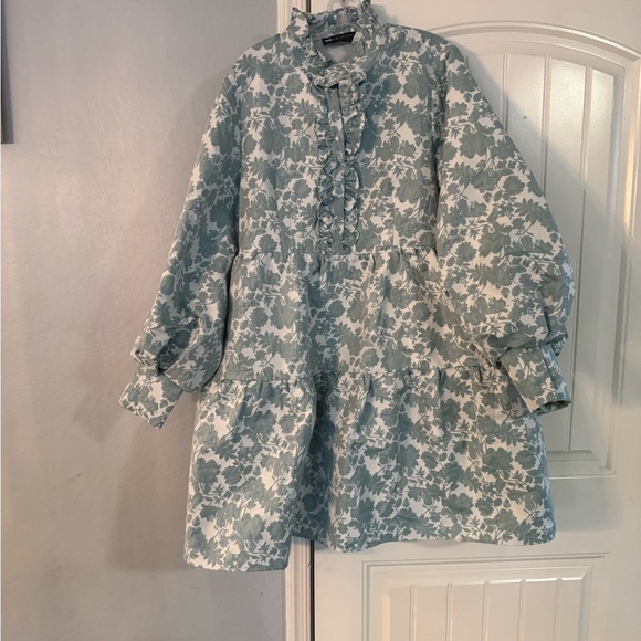 Elegant Floral Blue Dress - Picture 5 of 6